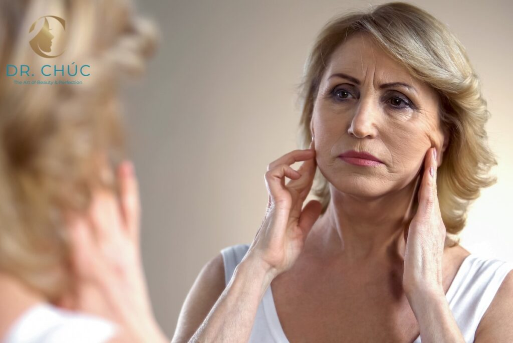 Ai dễ bị nám, tàn nhang và lão hóa sớm do suy giảm nội tiết tố?