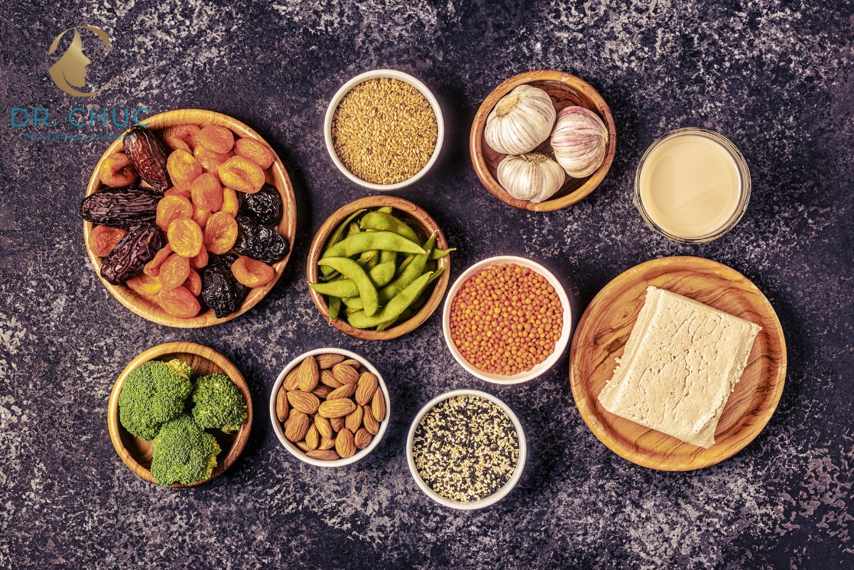 Phytoestrogen là gì và tại sao lại quan trọng với phụ nữ?