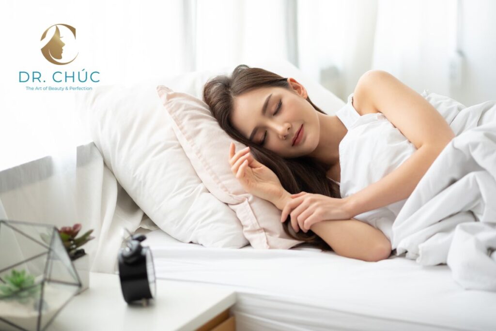 Giải pháp khắc phục mất cân bằng nội tiết tố và tóc rụng