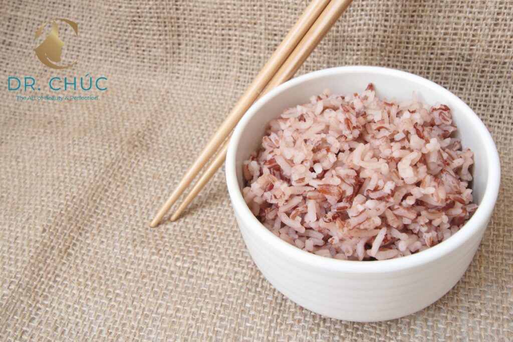 Lộ trình dinh dưỡng tuần 2–4 và sau 1 tháng