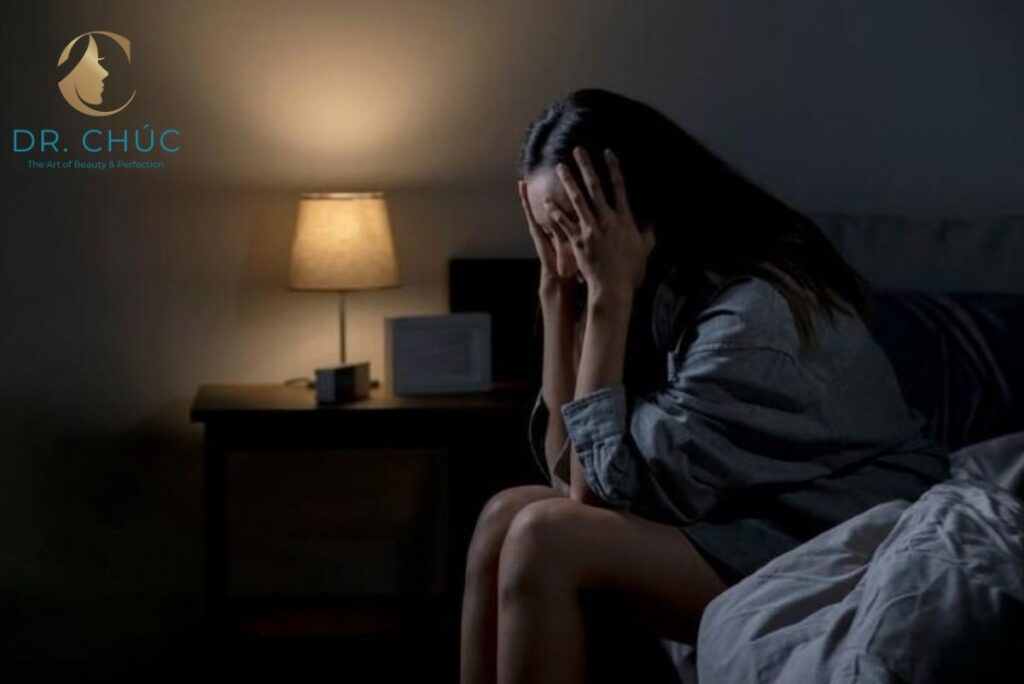 Những biểu hiện thường gặp khi phụ nữ bước vào giai đoạn mãn kinh