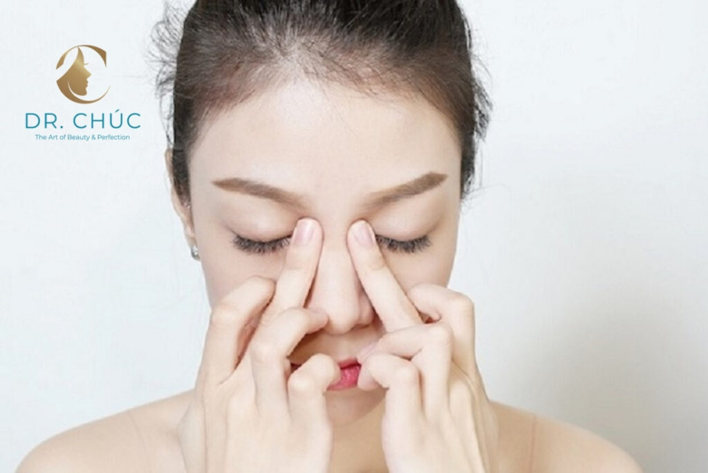 Chế độ ăn uống và sinh hoạt hỗ trợ làm nhỏ lỗ mũi