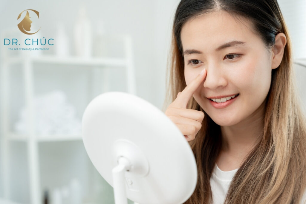 Hõm đầu mũi là gì? Dấu hiệu nhận biết