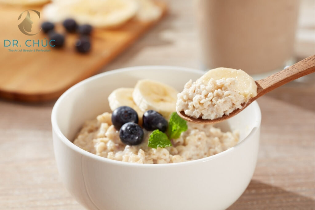 Thực đơn tham khảo cho một ngày ăn uống khoa học dành cho Phụ nữ tuổi mãn kinh