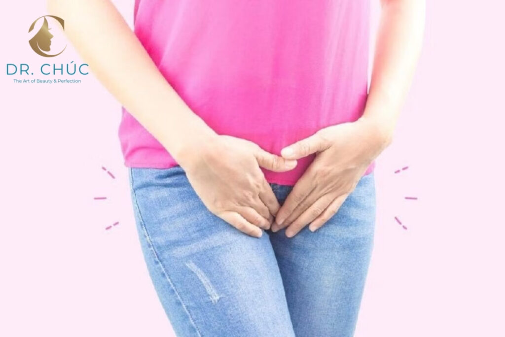 Vì sao lá bàng được dùng để chữa bệnh phụ khoa?