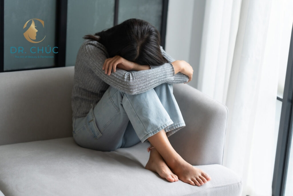 Kiểm soát căng thẳng để duy trì nội tiết tố nữ ổn định