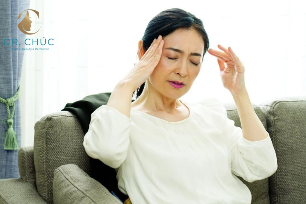 Mãn kinh là gì và vì sao ảnh hưởng đến tâm lý phụ nữ?