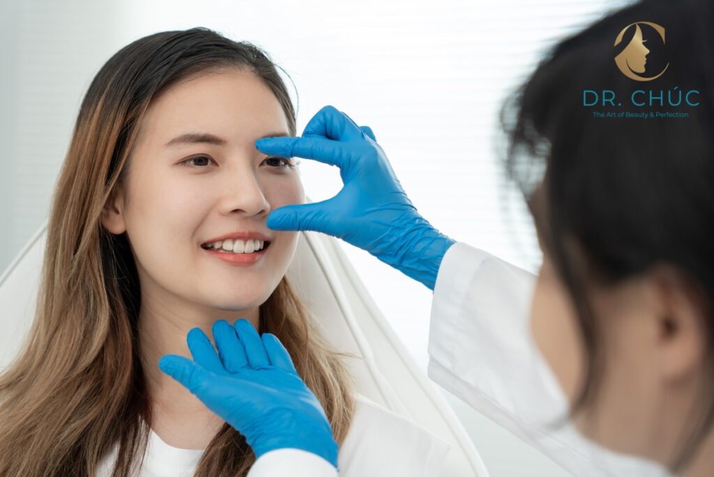 Đặt lịch tư vấn cùng Bác sĩ Chúc